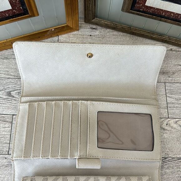 Michael Kors Jet Set Wallet With Check Book Cover - Picture 7 of 16